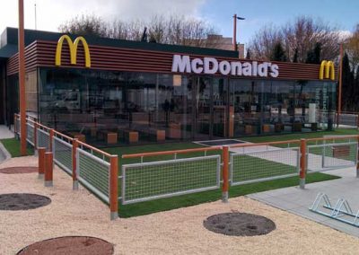 Terraza restaurante Mc Donald´s en Úbeda, Jaén